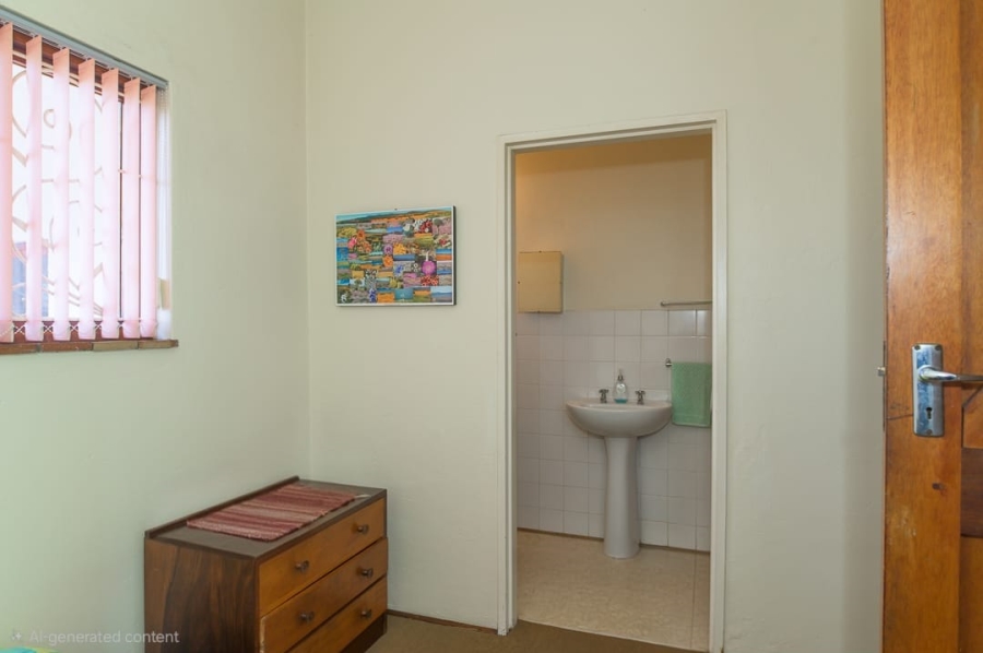 4 Bedroom Property for Sale in Voelklip Western Cape